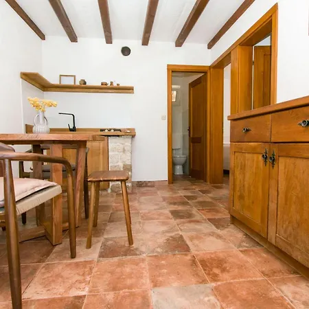Semesterbostad House Mate Pašman